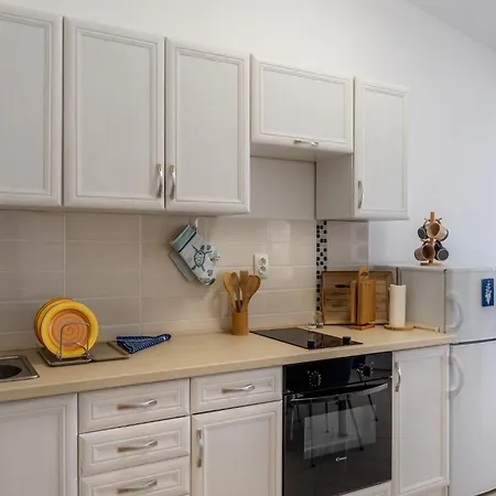 Bono Apartment Vir